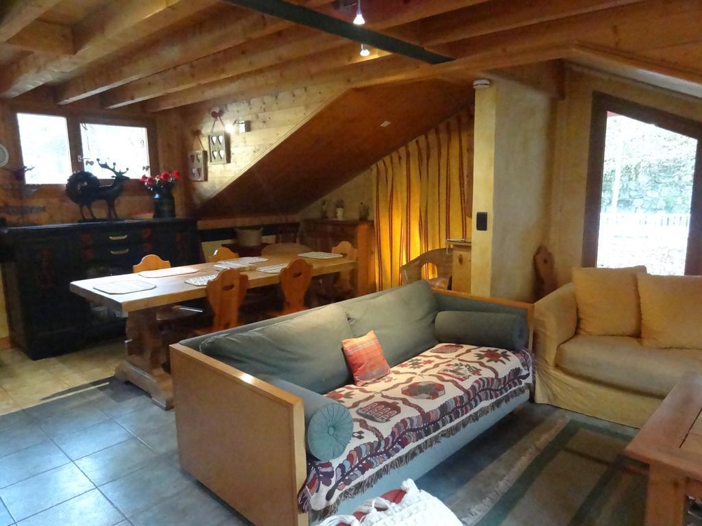 Les Nereides Studios Et Appartements Brides Les Bains Exterior foto