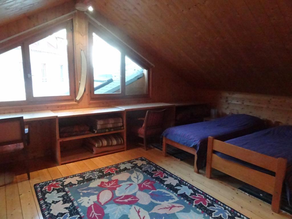 Les Nereides Studios Et Appartements Brides Les Bains Exterior foto