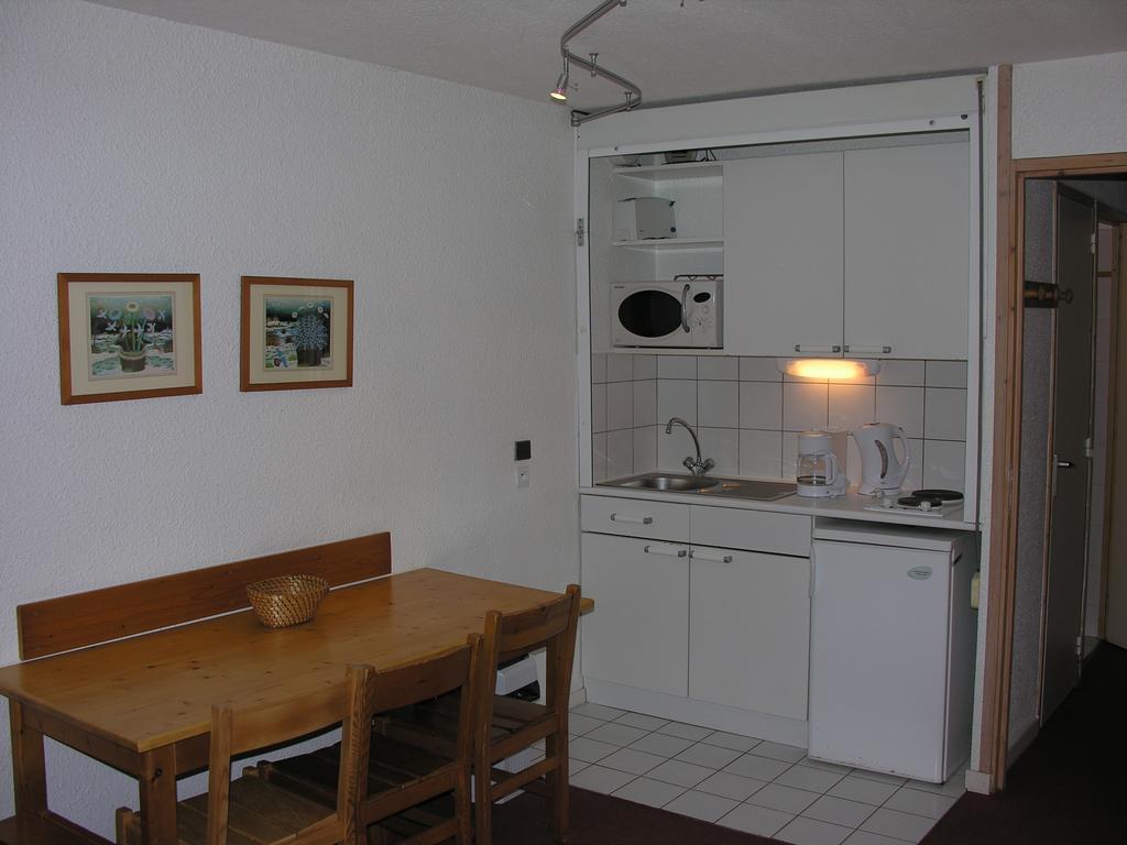 Les Nereides Studios Et Appartements Brides Les Bains Exterior foto